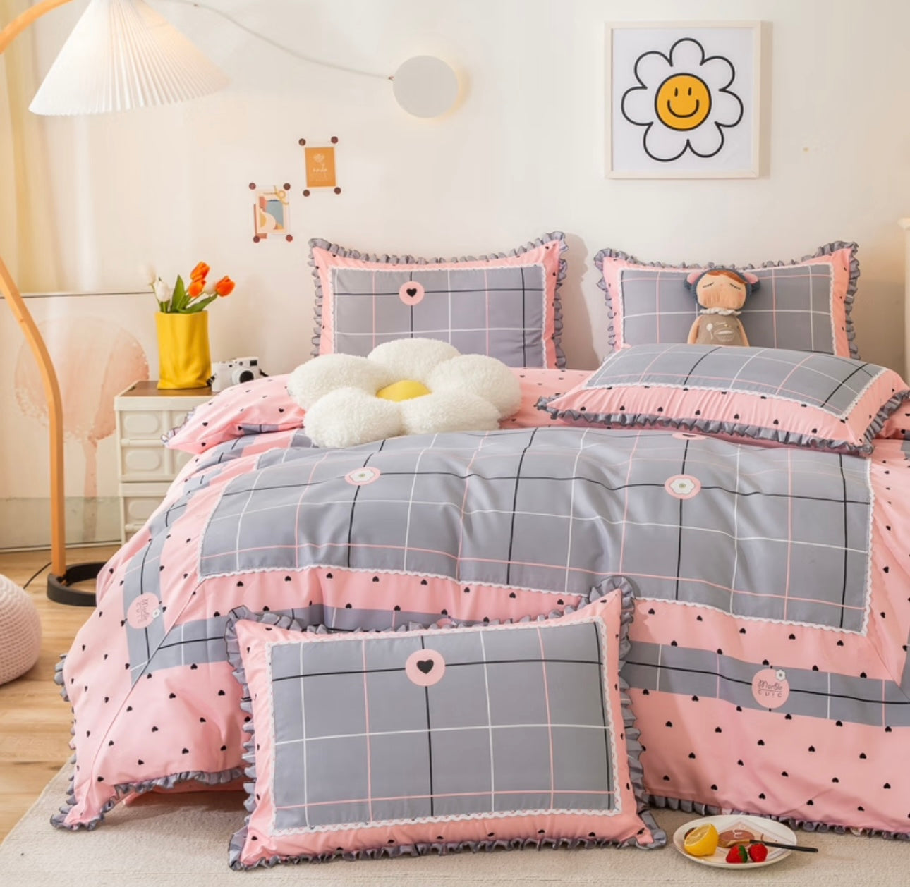 Lenjerie DELUXE din Bumbac Soft Touch cu volănașe Cod: FB5