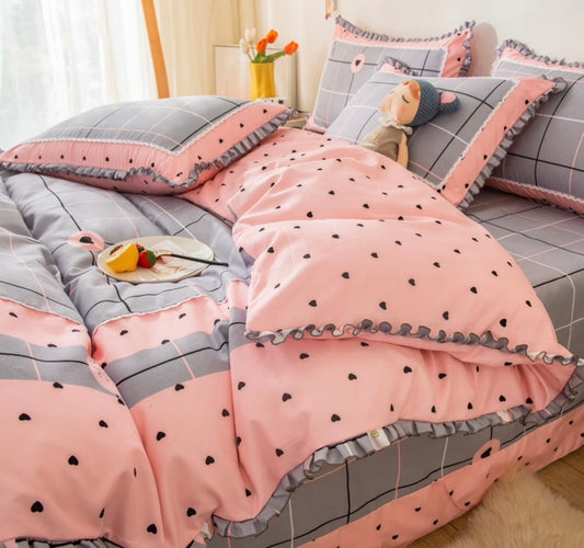 Lenjerie DELUXE din Bumbac Soft Touch cu volănașe Cod: FB5