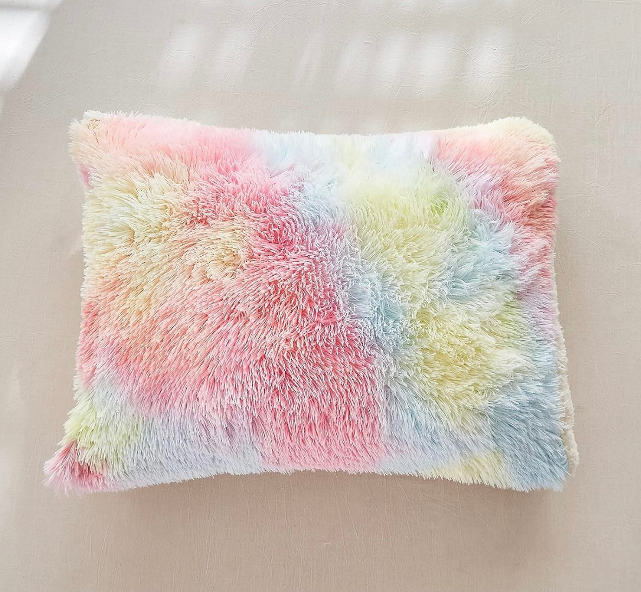 Pilotă groasă fluffy COCOLINO+ 2 fețe de pernă incluse Cod: PQT11