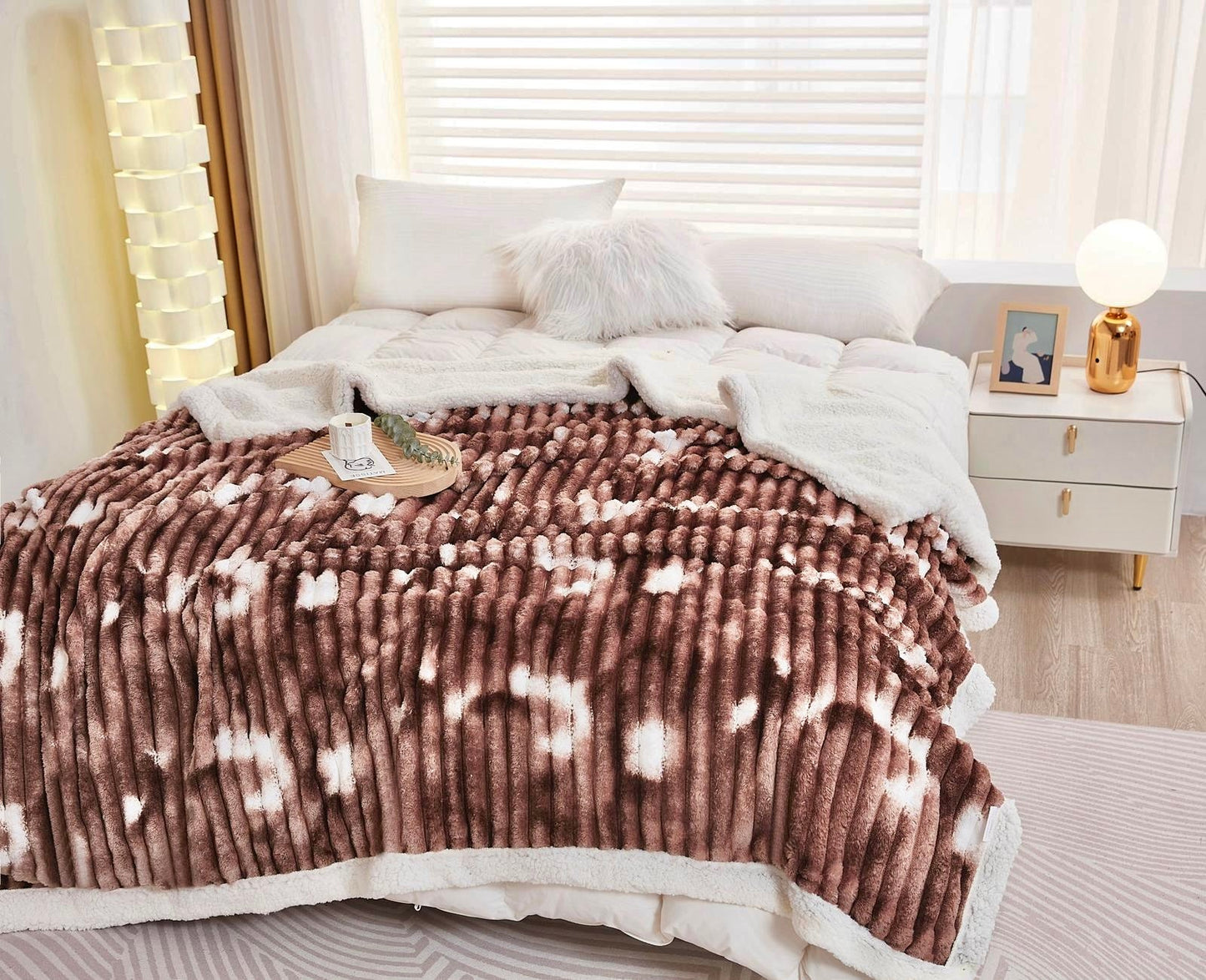 Pătură Cocolino cu Blăniță, Model Pat 2 Persoane, 200x230 cm cod: EY11