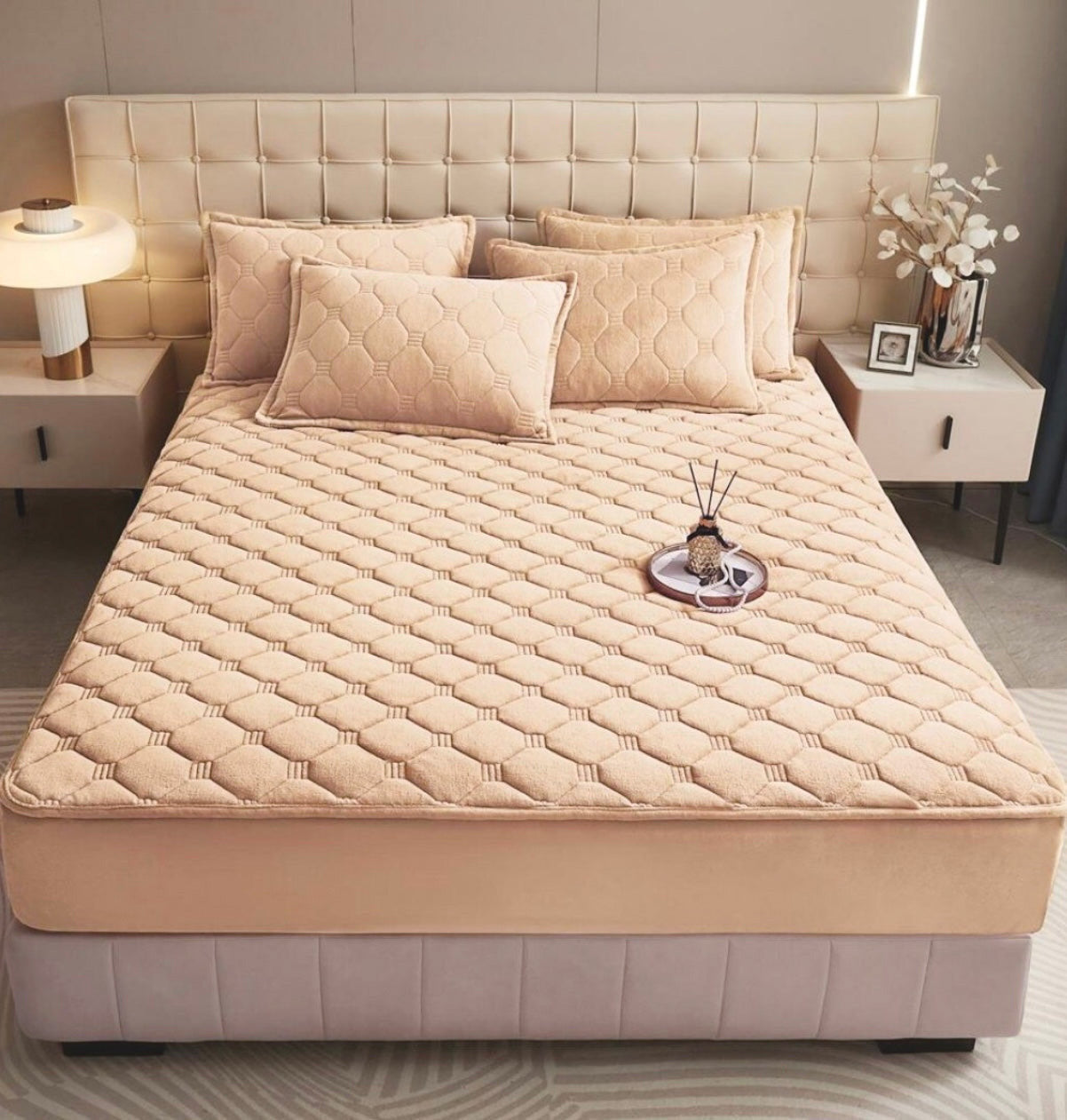 Husă / Topper saltea cu elastic, crem roze, 180x200 cm Cod: TPC26