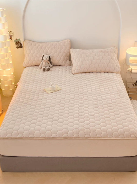 Husă / Topper saltea cu elastic 160x200 cm Cod: TPP89