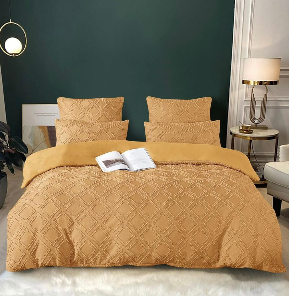 Lenjerie de pat eleganta 4 anotimpuri din broderie cu smocuri Cod: 4F14