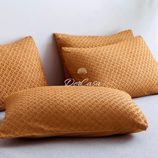 Lenjerie de pat eleganta 4 anotimpuri din broderie cu smocuri Cod: 4F23