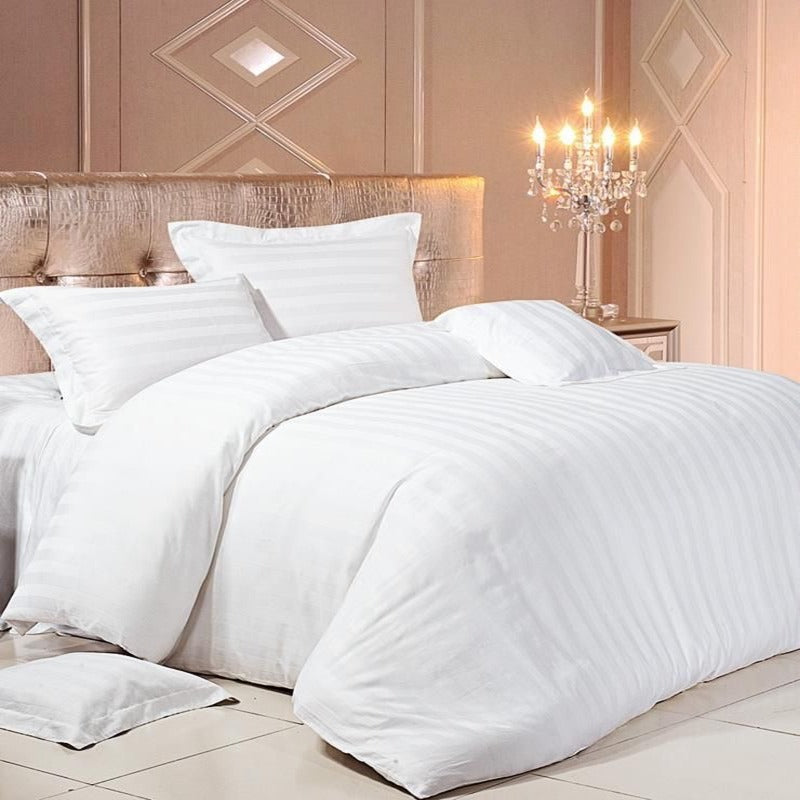 Lenjerie de Lux din Damasc Deluxe cu 6 piese Cod: DA50