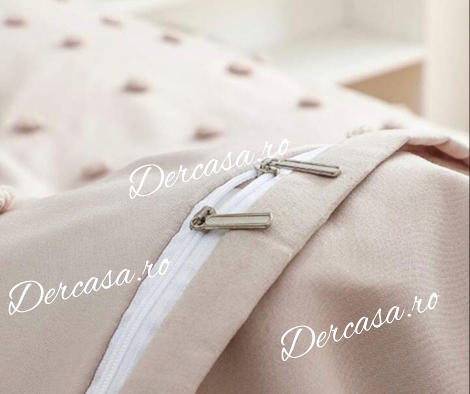 Lenjerie de pat eleganta 4 anotimpuri din broderie cu smocuri Cod: 4F10